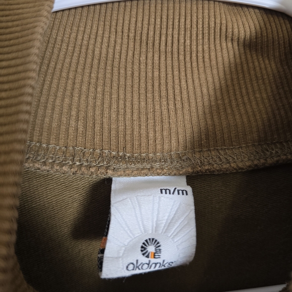 RARE Akademiks Women's Olive Bomber Jacket Streetwear Embroidered Floral Y2K - Picture 9 of 12